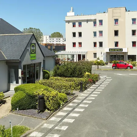 Roissy Hotel 3*