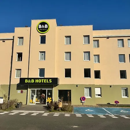 Hotel Roissy 3*
