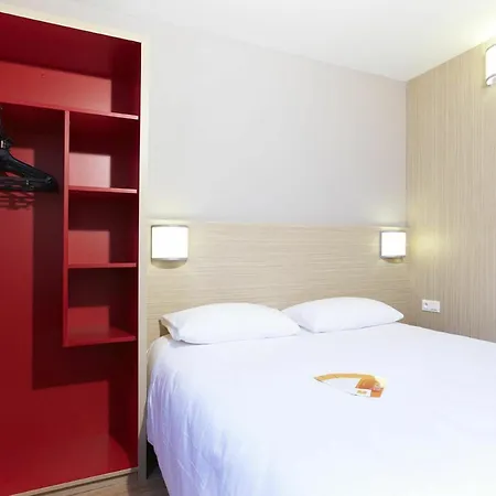 Roissy 3*